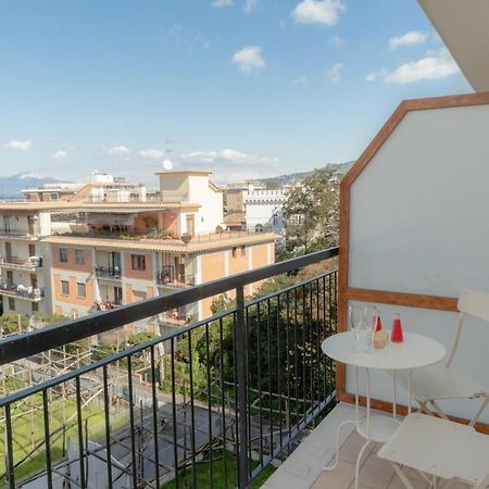 Bed and Breakfast Le Tre CCC à Sorrente Extérieur photo