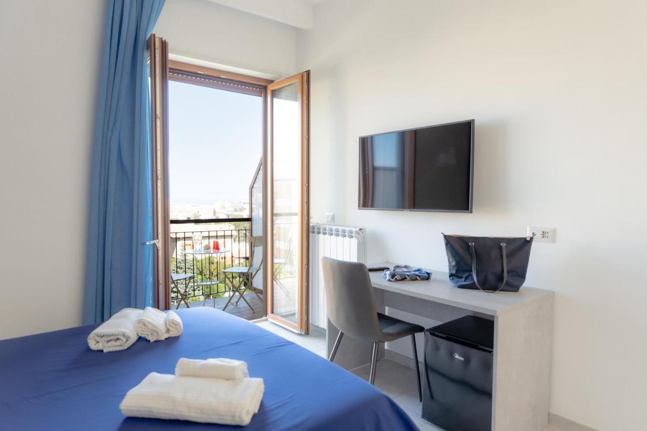 Bed and Breakfast Le Tre CCC à Sorrente Extérieur photo