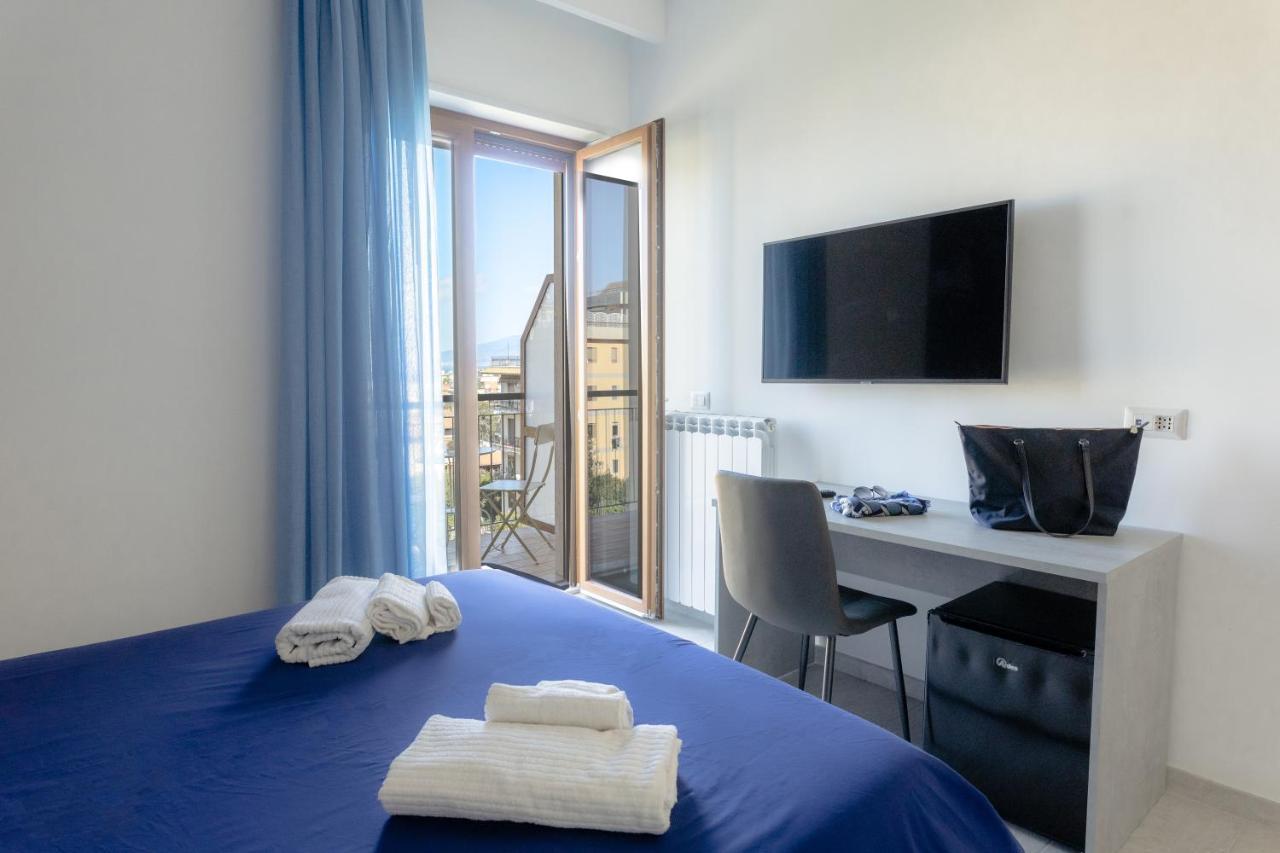 Bed and Breakfast Le Tre CCC à Sorrente Extérieur photo